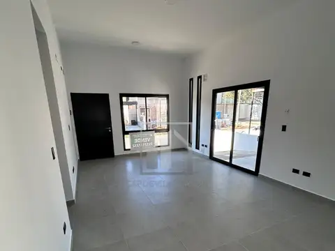 Casa en Venta en Barrio Rincones de Manantiales, USD 128.000