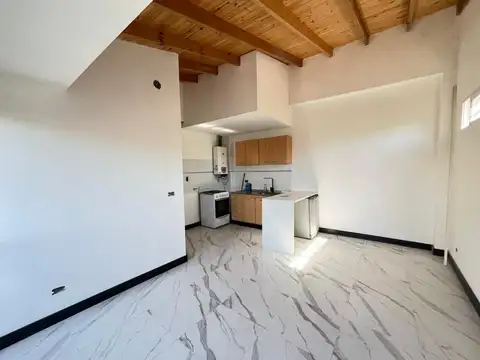 Departamento en Alquiler en Parque Avellaneda, $ 750.000