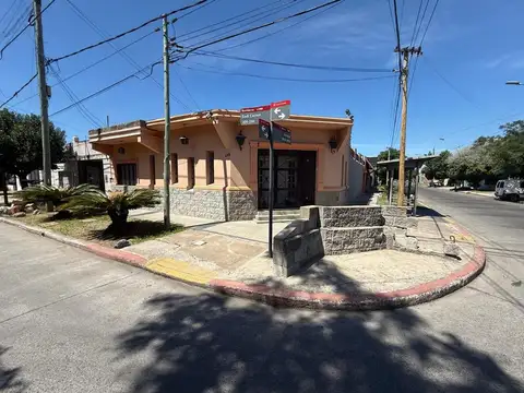 Casa en Venta en Castelar, Partido de Morón