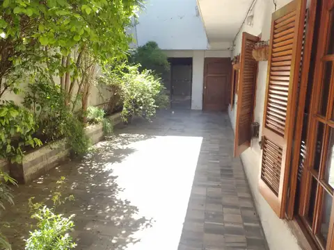 Depto Tipo Casa en Venta en Mataderos, USD 230.000