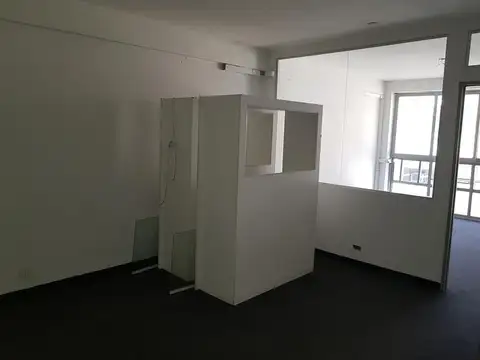 Oficina en Venta 50 años