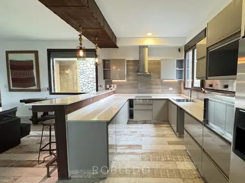 Casa en Alquiler 1 año