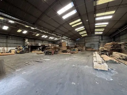 Galpon en Venta en Tolosa, USD 2.900.000