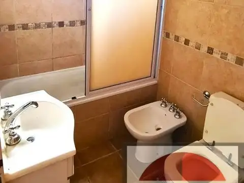 Depto Tipo Casa en Venta 16 años