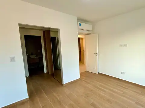 BARRIO NAON VENTA 3 AMB 93 M2 PISO ESTRENAR CATEG.