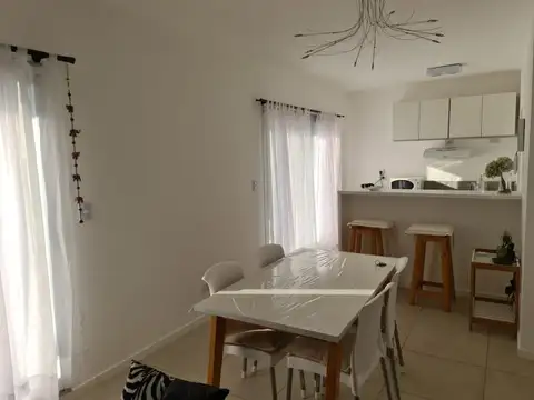 DEPARTAMENTO Alquiler Nordelta | Vista Al Lago | Planta Baja