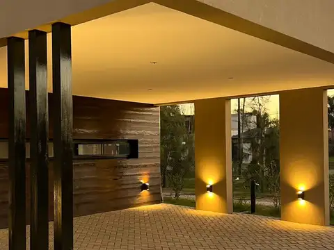 Casa en Alquiler en Vida, USD 2.000