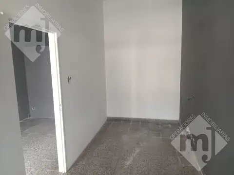Local en Venta 50 años