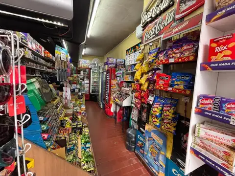 Avda. Fdco. Lacroze 3200, Piso PB