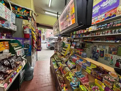 Avda. Fdco. Lacroze 3200, Piso PB