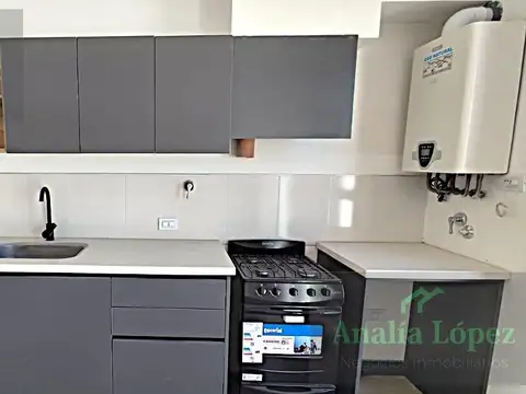 Depto Tipo Casa en Venta con 1 cocheras