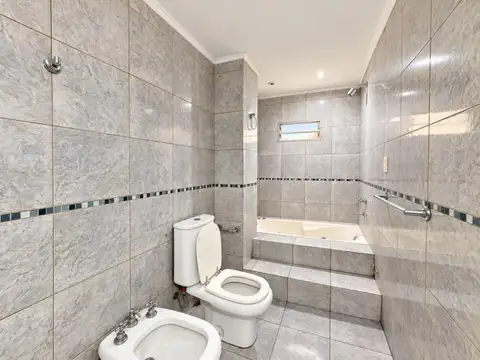 Depto Tipo Casa 2 ambientes con 1 baño