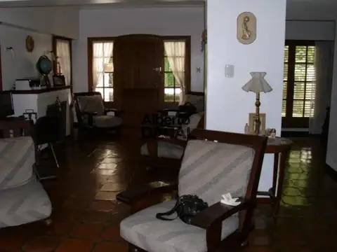 Casa en Venta en Manuel B Gonnet, USD 450.000