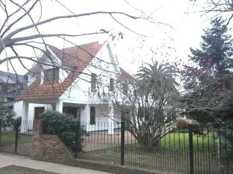 Casa en Venta en 10/503 y 504 Manuel B Gonnet - Alberto Dacal Propiedades