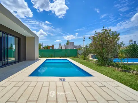Casa en Venta en Roldan, USD 75.000