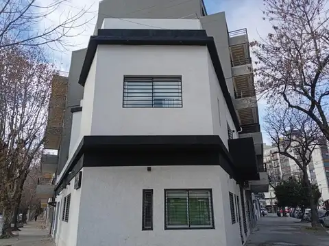 Depto Tipo Casa en Venta de 3 dormitorios
