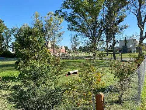 Venta Terreno / Lote a la laguna en Lagos De San Eliseo Canning