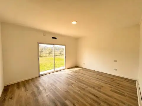 Casa 3 ambientes con 2 baños