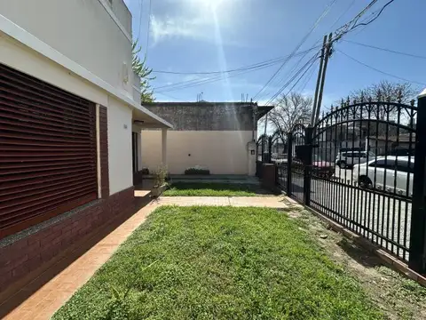 Calle 162 n° 1256 entre Formosa y Chaco