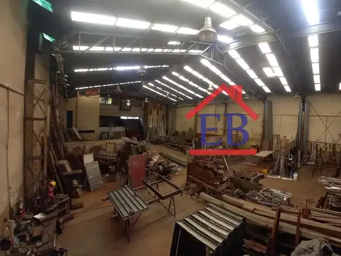 San Nicolás  al 1100