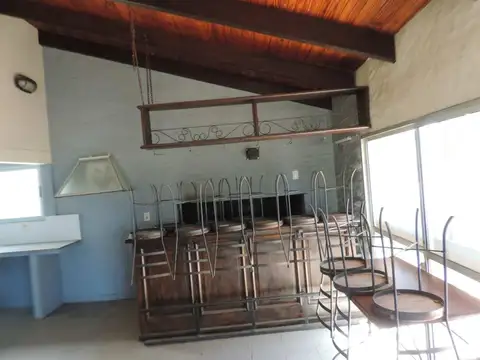 Local en Alquiler 16 años