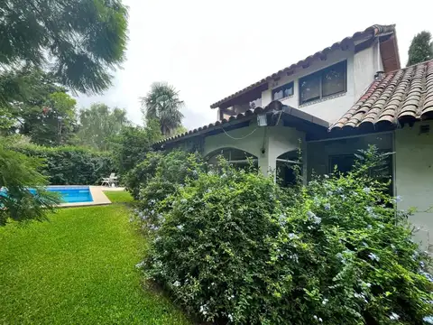 Venta! Country Bco Provincia- Doble lote, chalet de 4amb.