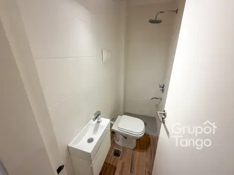 Venta Departamento Colegiales Cuatro Ambientes Remodelado Apto Crédito