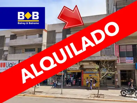 Excelente Ubicación  Frente hacia la Avenida y Estación Tren
