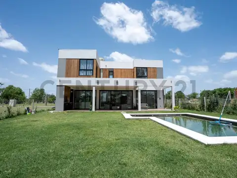 Casa en venta en Barrio cerrado City Bell