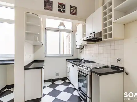 Montevideo 1029 , Piso 1