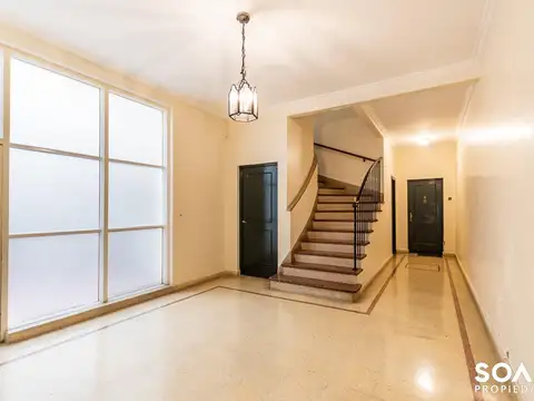 Montevideo 1029 , Piso 1