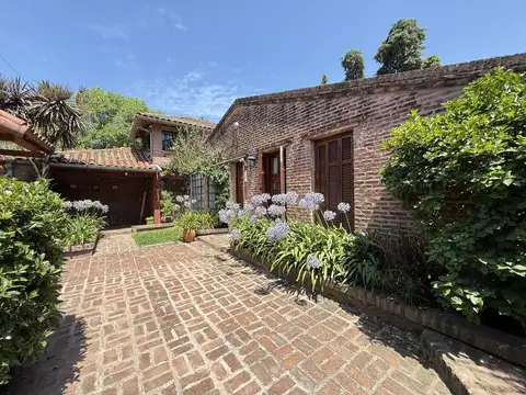 Distinguido Chalet en Barrio Abierto Green Hills - Maschwitz - ESCOBAR