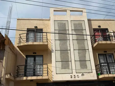 DÚPLEX DOS DORMITORIOS  BELTRÁN SUR BARRIO BOMBAL