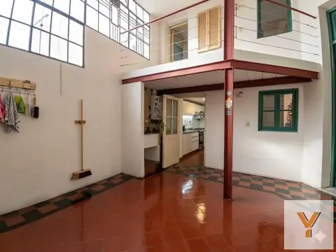 Depto Tipo Casa en Venta de 3 ambientes