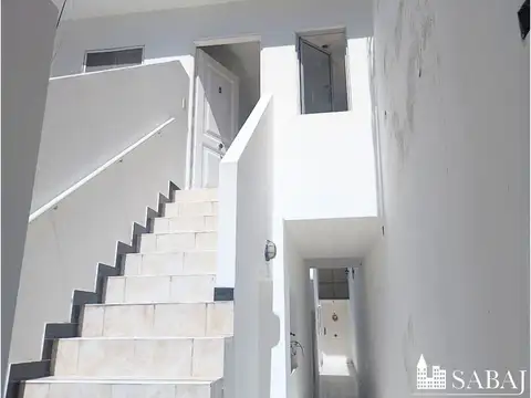 Depto Tipo Casa en Alquiler de 2 ambientes
