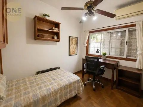 Casa 5 ambientes con 2 baños