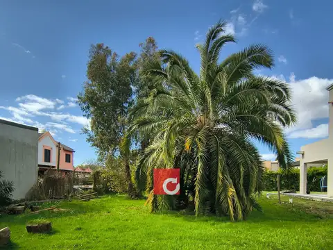 Terreno en Venta en Punta Lara, USD 75.000