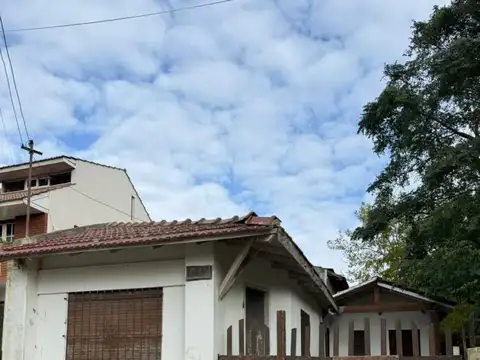 OPORTUNIDAD CASA 4 AMBIENTES CON QUINCHO Y PARQUE EN LOTE DE 480 M²