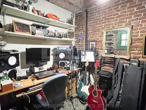 Depto Tipo Casa en Venta de 5 ambientes