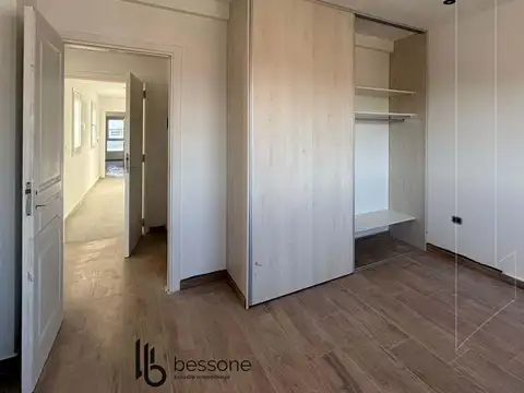 Departamento en Venta al Noreste