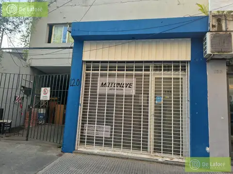 VENTA - Local comercial con baño, 27m2, orientación este, pleno centro comercial de San Isidro