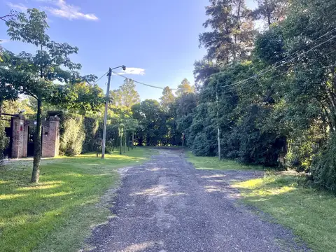 Terreno en Venta 87  mts Frente