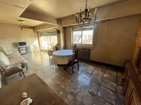 Departamento en Venta de 4 dormitorios