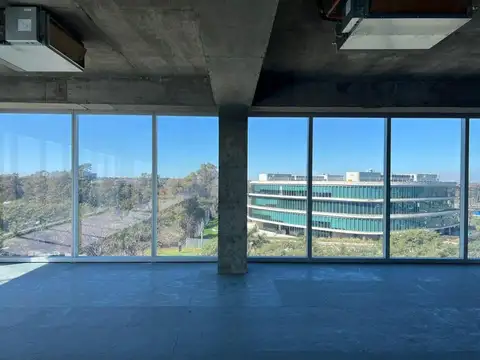 Oficina Monoambiente con 4 baños