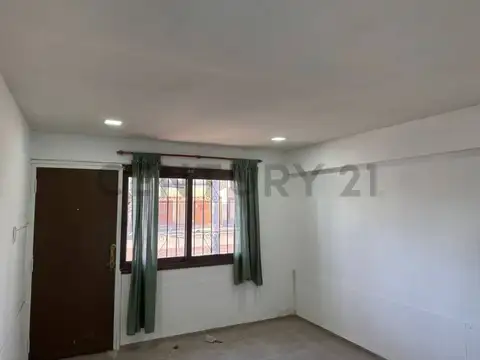 Casa en Alquiler de 3 dormitorios