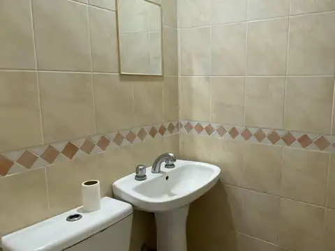Depto Tipo Casa 3 ambientes con 1 baño