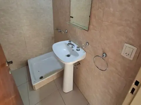 Monoambiente en alquiler en Isidro Casanova