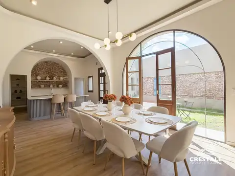 Venta casa 3 dormitorios | Jardín y piscina | Lourdes - Rosario