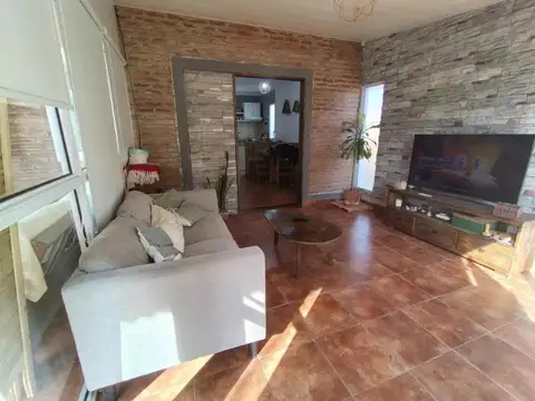 Casa en venta - 2 Dormitorios 1 Baño - Pilar