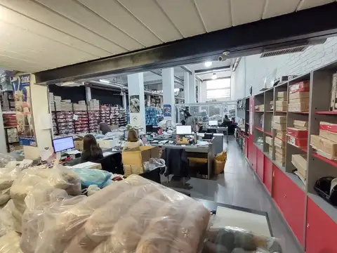 Local en Venta en Centro, USD 2.500.000